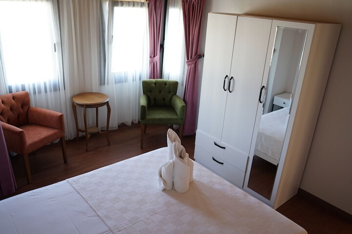 Room 67 of 139