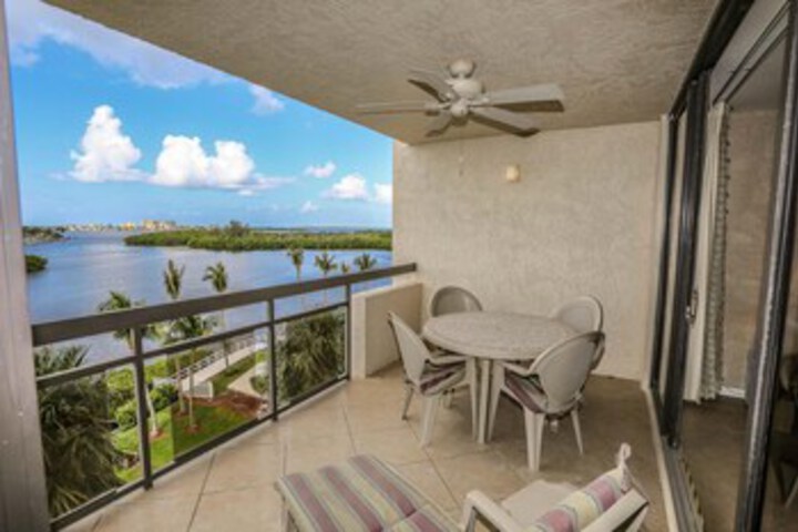 Terrace/Patio 2 of 77