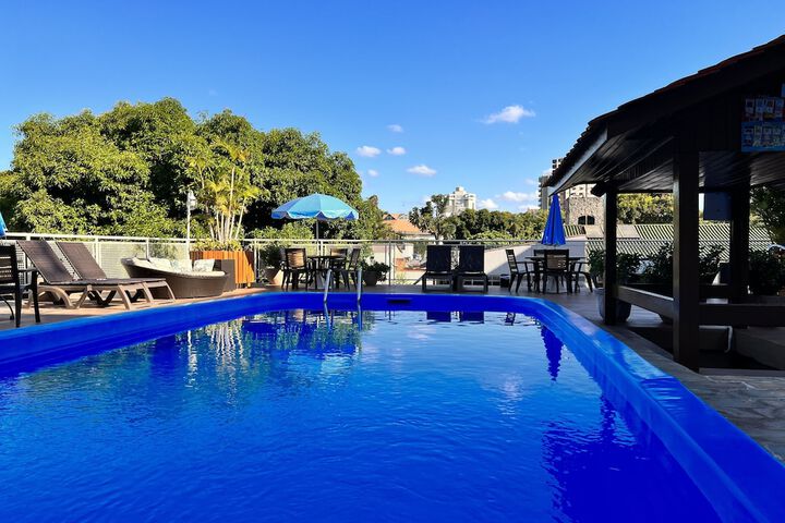 Hotel with Pool