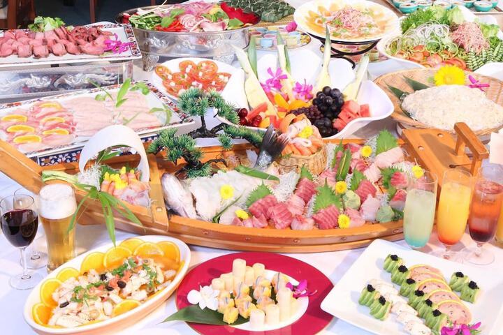 Dining Photos