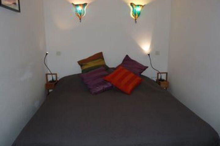 Room 5 of 24