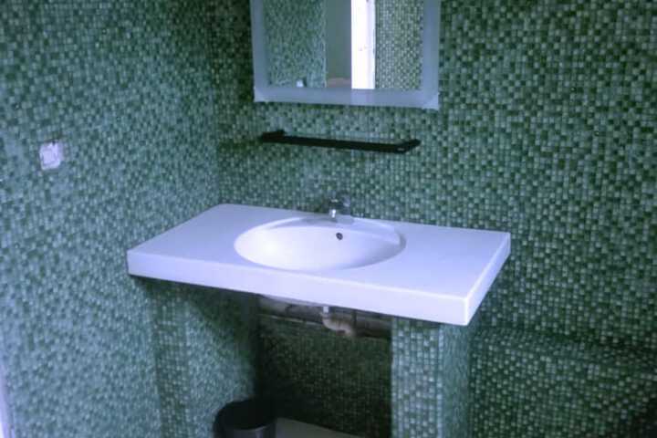 Room 24 of 40