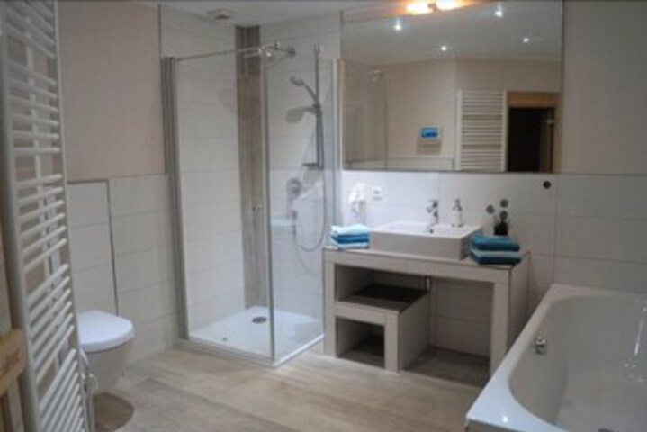Room 8 of 54