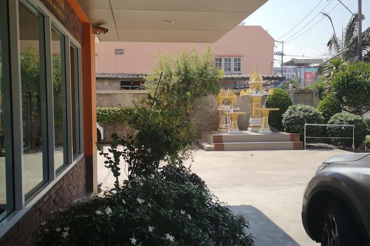 Property Grounds 15 of 21