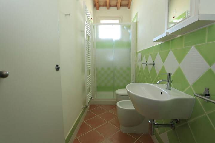 Room 18 of 39