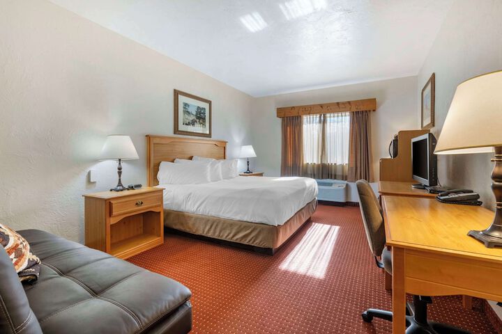 Room 7 of 25