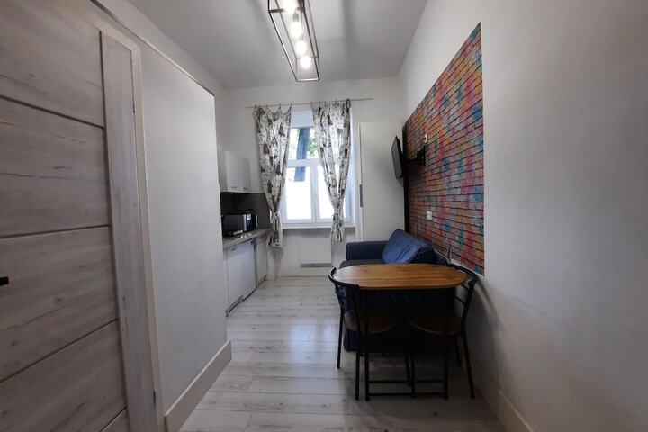 Room 89 of 159