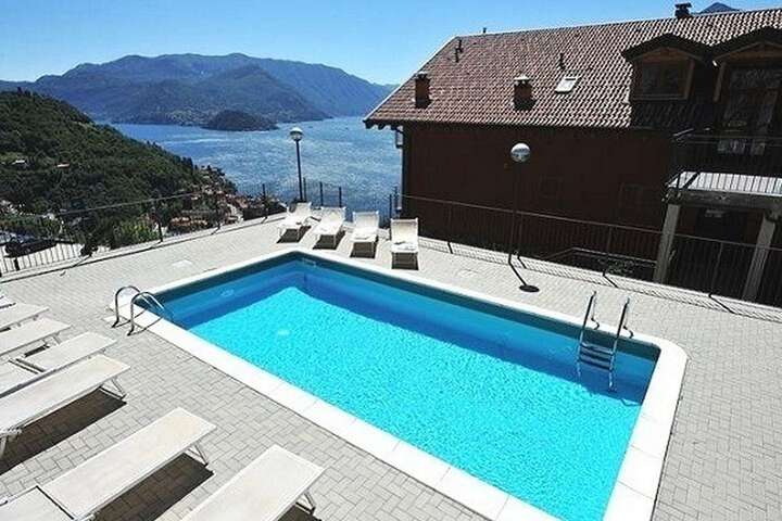 Pool 14 of 31