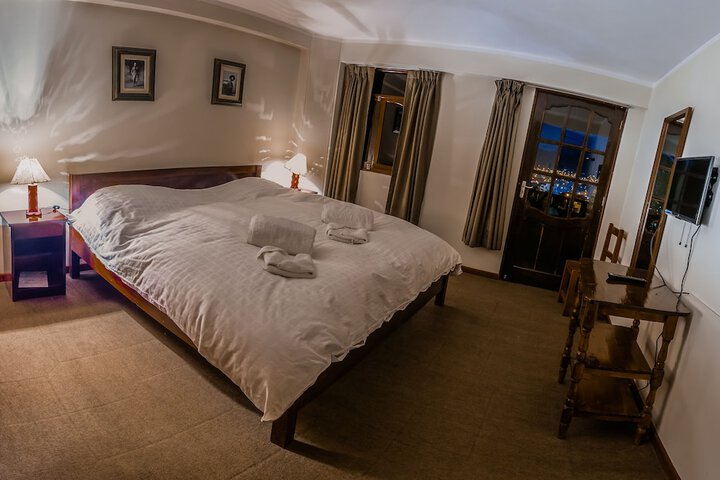 Room 5 of 34