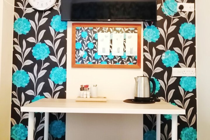 Room 5 of 49
