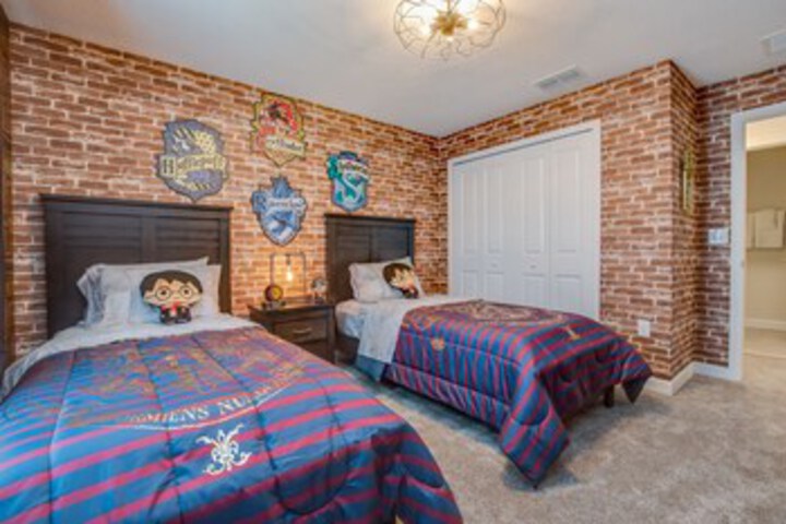 Room 48 of 48