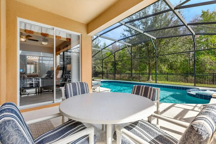 Terrace/Patio 7 of 19