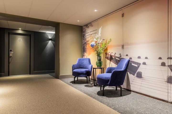 Lobby Entry