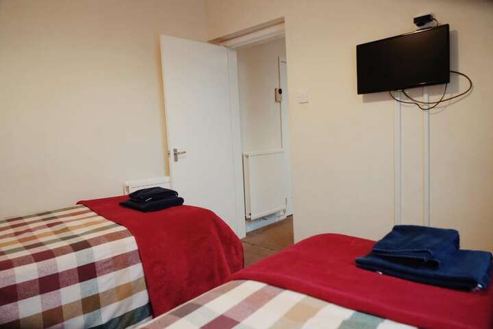 Room 12 of 95