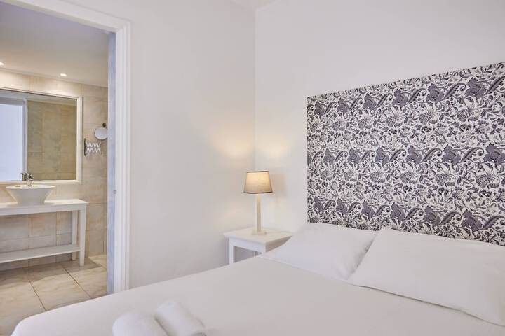 Room 12 of 60