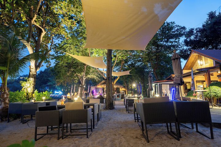 Hotel 84 of 120