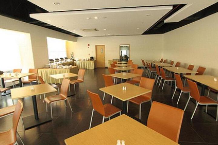 Fitness Facility Photos