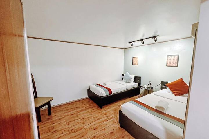 Room 13 of 60