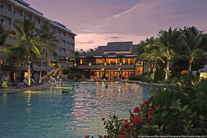 Pools & Facilities