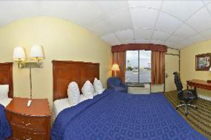 Room 14 of 25