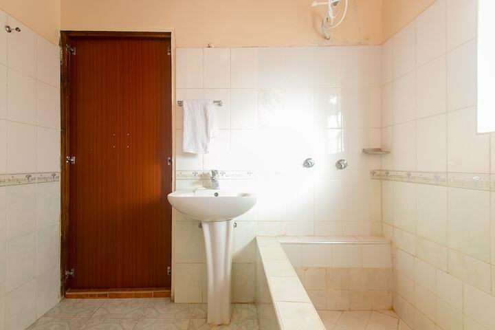 Room 129 of 163