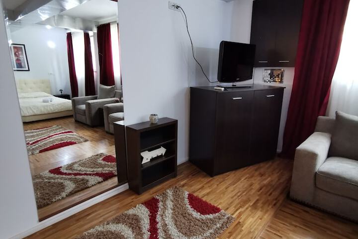 Room 35 of 118