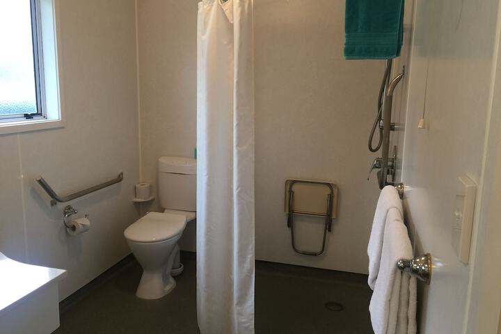 Room 42 of 47
