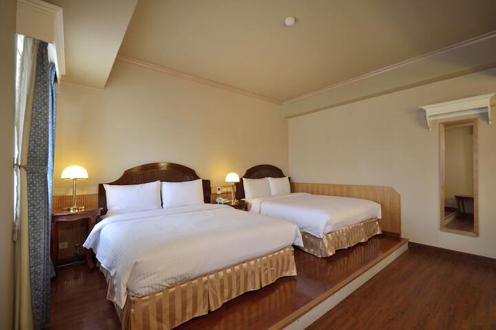 Room 6 of 41