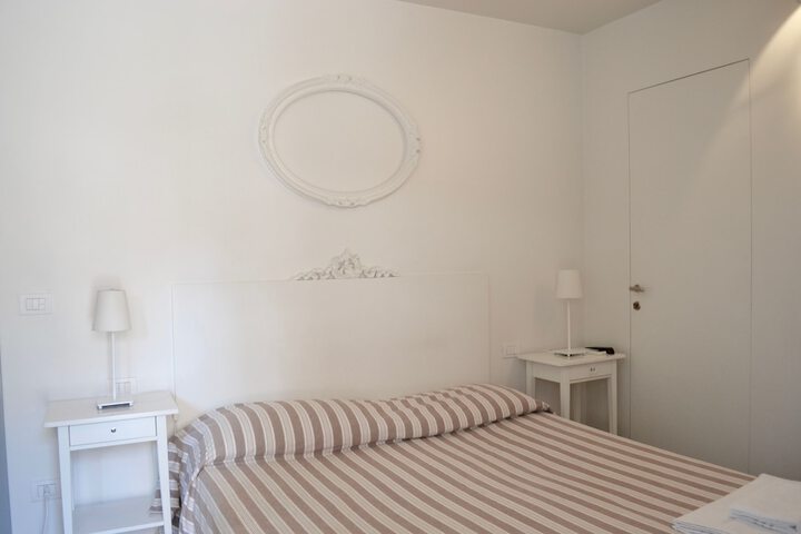 Room 5 of 41