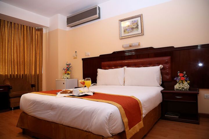Room 13 of 41