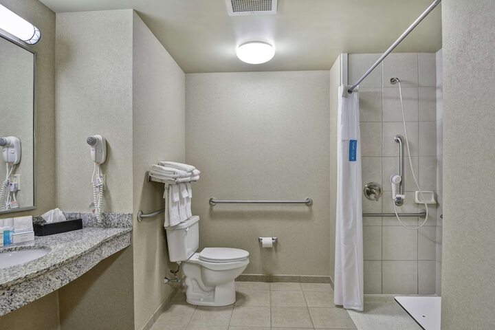 Bathroom shower