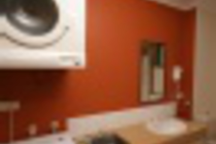 Room 52 of 156