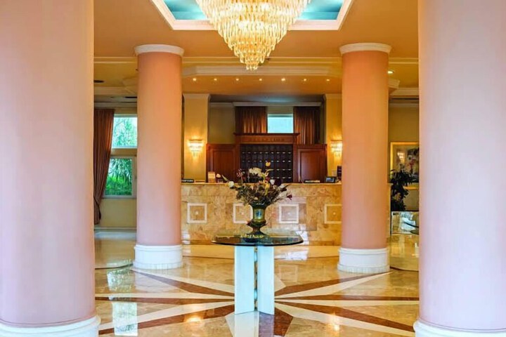 Hotel Interior 3 of 34