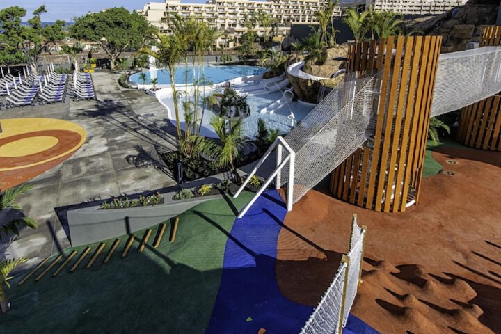 Pool 37 of 94