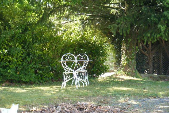 Property Grounds 33 of 46