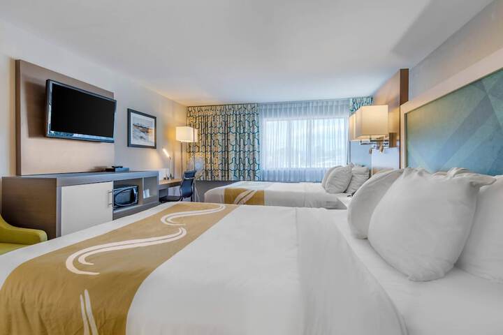 Room 30 of 52