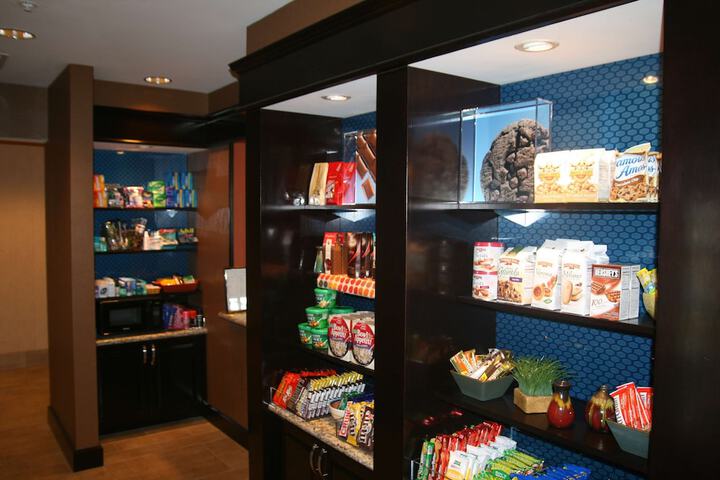 Snack bar