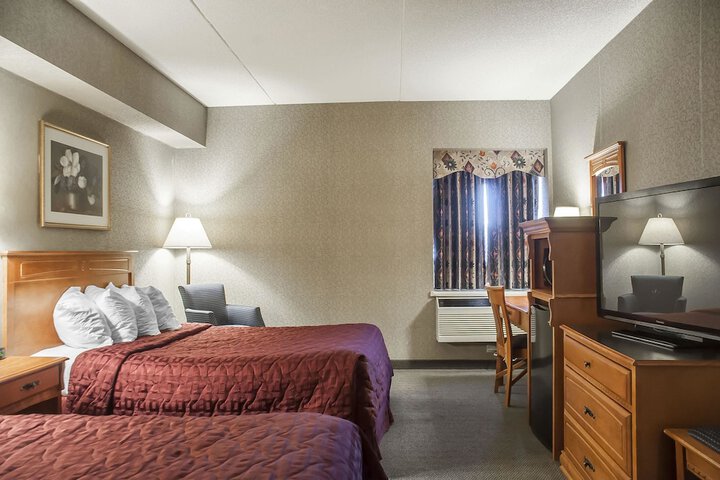 Room 17 of 36