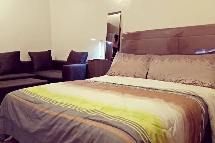 Room 5 of 21