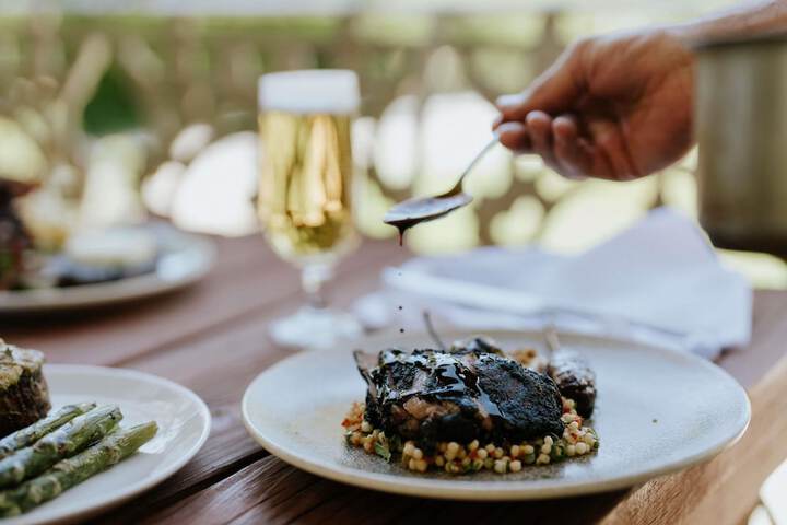 Dining 103 of 181