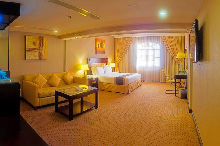Room 16 of 49