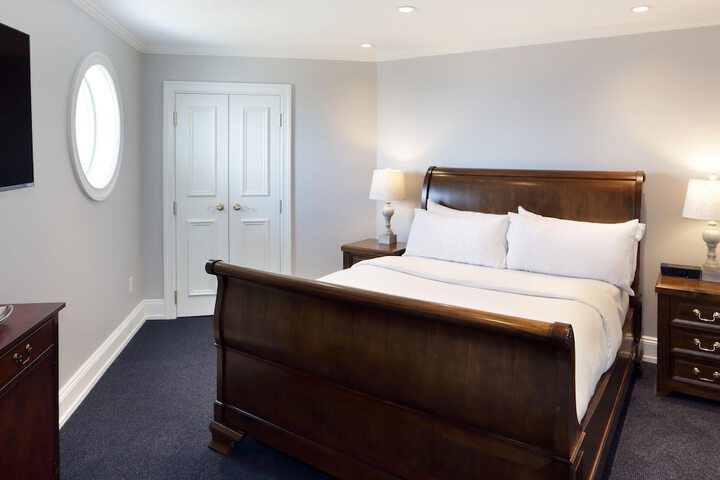 Room 25 of 112