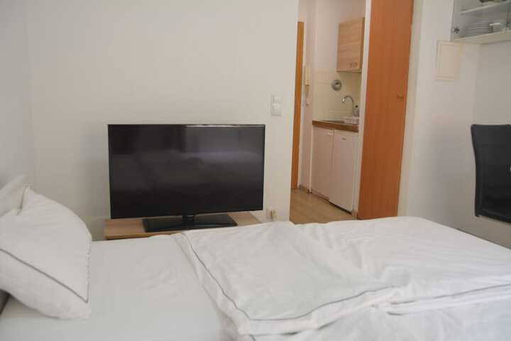 Room 40 of 80