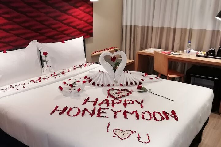 Room 12 of 112