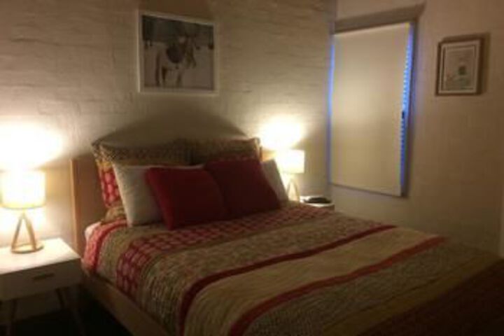 Room 3 of 6