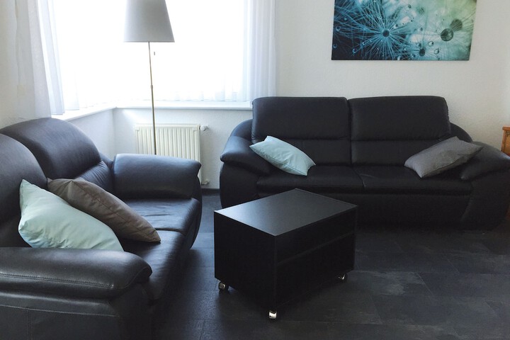 Room 13 of 20
