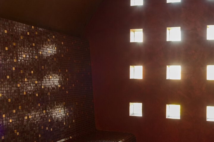 Room 15 of 70