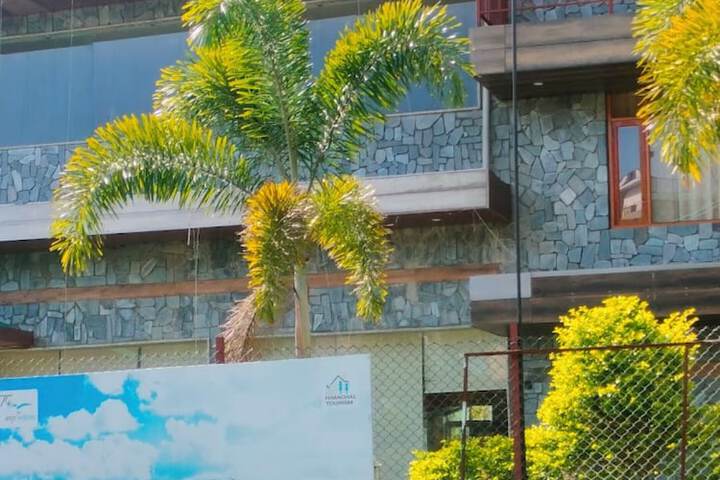 Goroomgo Portola Hotel by Parkside Dharamshala