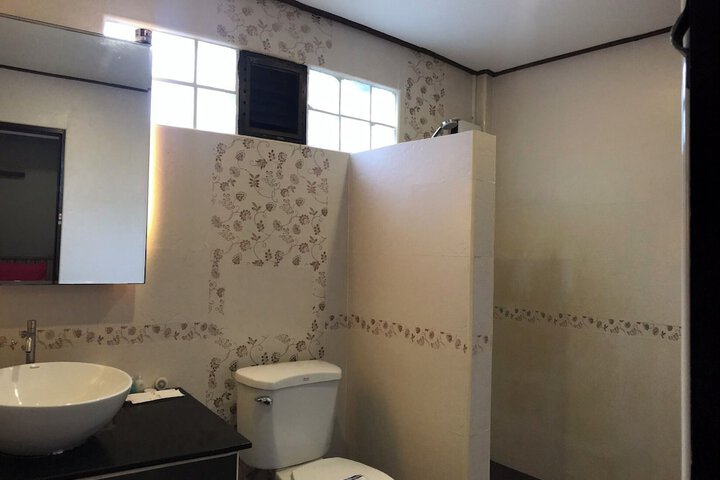 Room 34 of 44