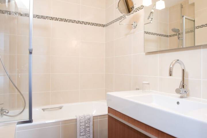 Bath Interior